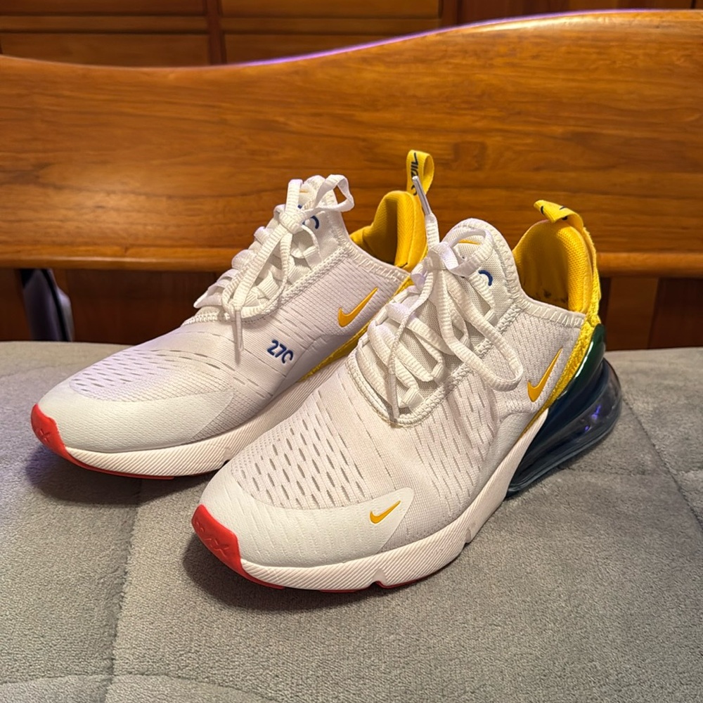 Nike Air Max 270 sneakers